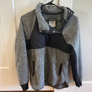 Women’s pullover